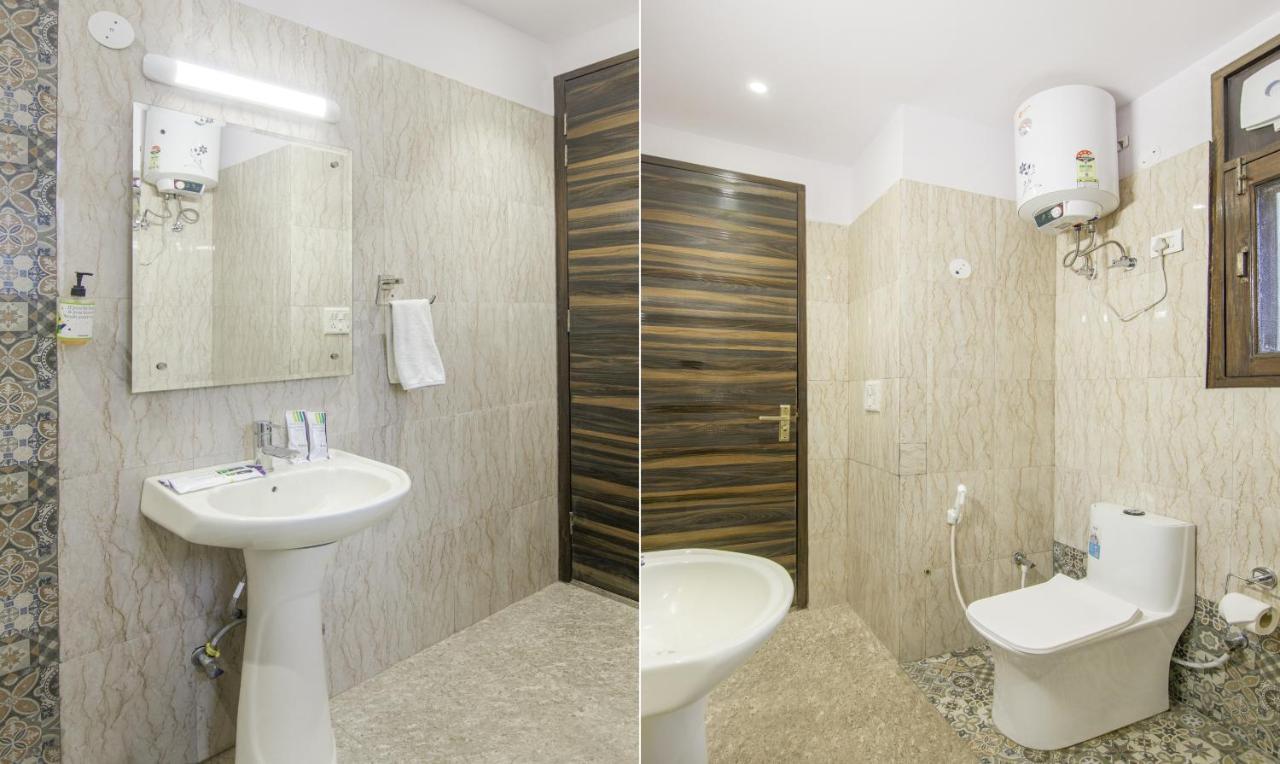 Treebo Swastika Premium Hotel Noida Bagian luar foto